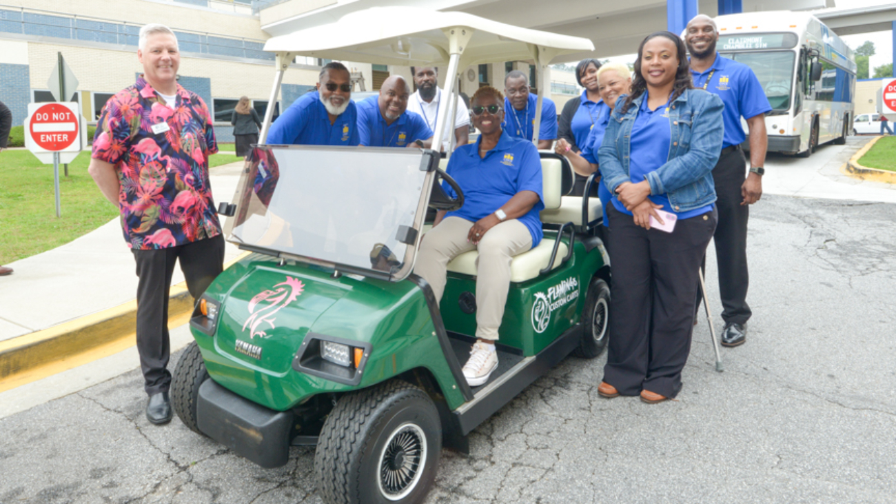 Flamingo Custom Carts golf cart donation to Atlanta VA Medical Center staff and patients.